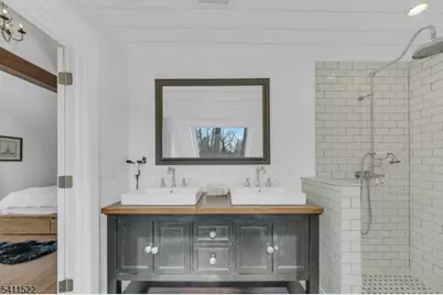 8 Glenwood Rd, Parsippany, NJ 07834 - Photo 37