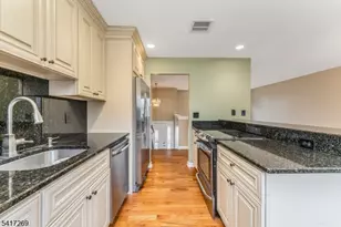 87 Lynnfield Terrace, Lopatcong Township, NJ 08865 - Photo 13