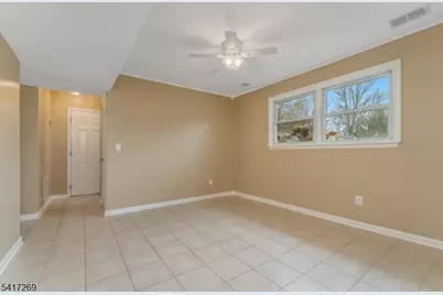 87 Lynnfield Ter, Lopatcong Township, NJ 08865 - Photo 21