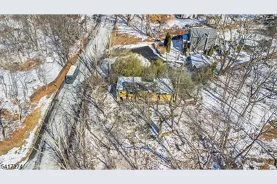 104 Espanong Rd, Jefferson Township, NJ 07849 - Photo 9