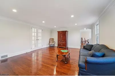 27 Fairview Ave, West Orange Township, NJ 07052 - Photo 9