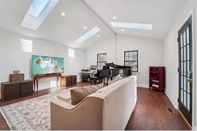 27 Fairview Ave, West Orange Township, NJ 07052 - Photo 11