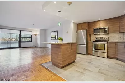 2 Claridge Dr #1FW, Verona, NJ 07044 - Photo 9