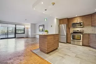 2 Claridge Dr, Verona Twp., NJ 07044 - Photo 9