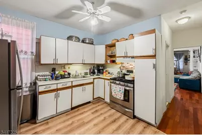 761 Kennedy Blvd, Bayonne, NJ 07002 - Photo 7