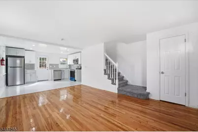 240 Watchung Ave #1, Orange, NJ 07050 - Photo 5