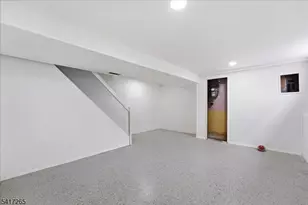 240 Watchung Ave, Orange, NJ 07050 - Photo 17