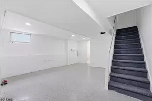 240 Watchung Ave, Orange, NJ 07050 - Photo 15