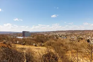 2 Crystal Ln, Paterson, NJ 07501 - Photo 25