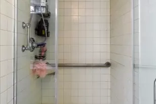 2 Crystal Ln, Paterson, NJ 07501 - Photo 17