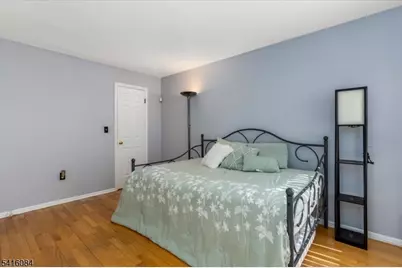 2 Crystal Ln, Paterson, NJ 07501 - Photo 19