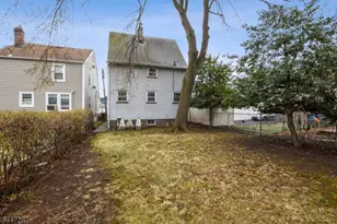 60 Berkeley Ave, Bloomfield, NJ 07003 - Photo 15