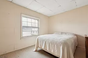 60 Berkeley Ave, Bloomfield, NJ 07003 - Photo 9