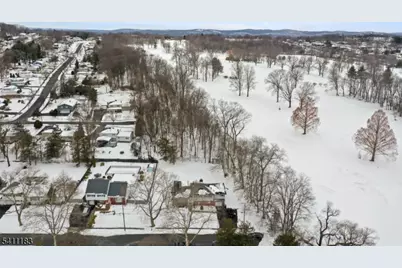 27 Viewpoint Rd, Wayne, NJ 07470 - Photo 27