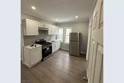 108 Vassar Ave, Newark, NJ 07112 - Photo 11