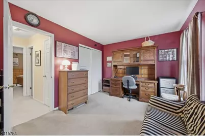 262 Spruce Ct, Raritan Township, NJ 08822 - Photo 21