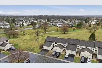 262 Spruce Ct, Raritan Township, NJ 08822 - Photo 27