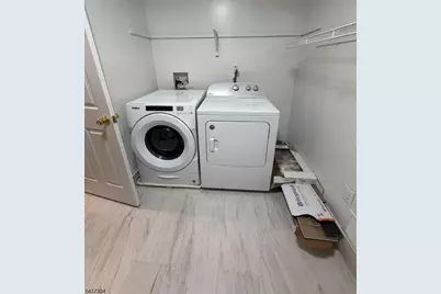 32 Columbus Dr, Franklin Township, NJ 08823 - Photo 27