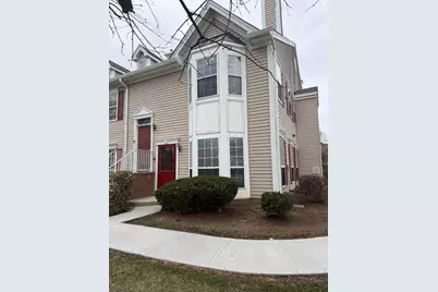 32 Columbus Dr, Franklin Township, NJ 08823 - Photo 1