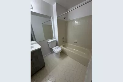 32 Columbus Dr, Franklin Township, NJ 08823 - Photo 23