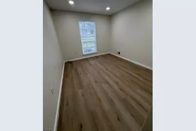 32 Columbus Dr, Franklin Township, NJ 08823 - Photo 21