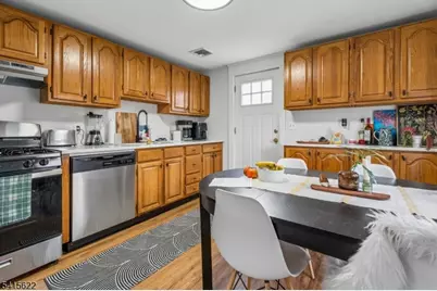 92 Church St, Montclair, NJ 07042 - Photo 31