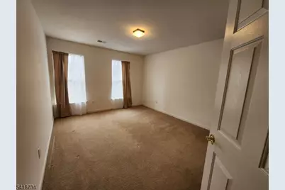 12 Village Ln, Sparta Township, NJ 07871 - Photo 5