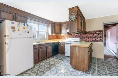 109 Lilac Dr, Clinton Township, NJ 08801 - Photo 11