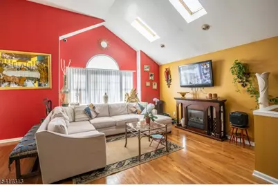 138 S Salem St, Dover, NJ 07801 - Photo 3