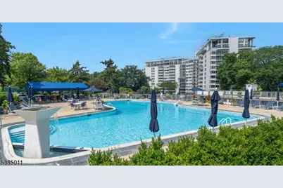 1 Claridge Dr #723, Verona, NJ 07044 - Photo 23