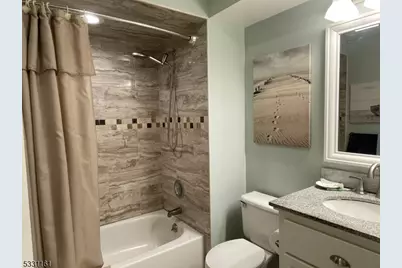 28 Commonwealth Dr, Bernards Township, NJ 07920 - Photo 11