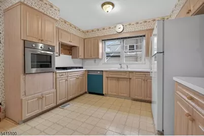 15 N 16th St, Hawthorne, NJ 07506 - Photo 9