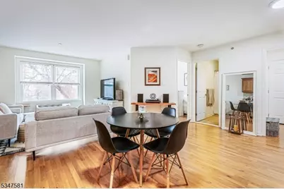 4 Centennial Av #E, Cranford Township, NJ 07016 - Photo 5