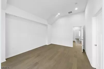 410 Morris Pl, Roselle, NJ 07203 - Photo 11