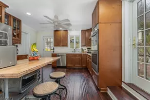 18 Sanatorium Rd, Glen Gardner, NJ 08826 - Photo 9