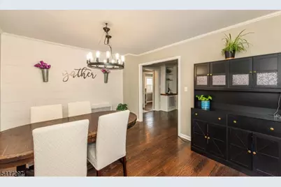 9 N Hillside Ave, Chatham, NJ 07928 - Photo 9