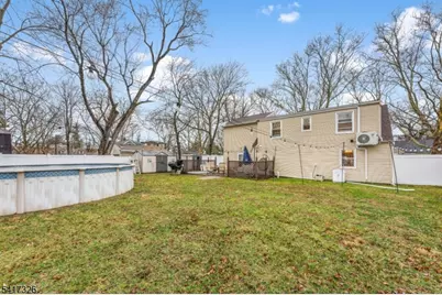 83 Village Rd, Pequannock Township, NJ 07444 - Photo 23