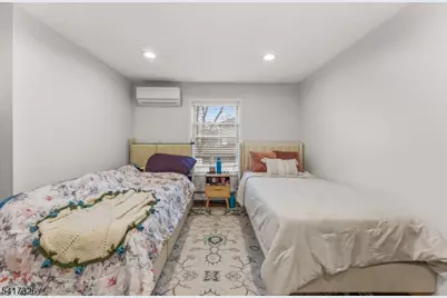 83 Village Rd, Pequannock Township, NJ 07444 - Photo 19