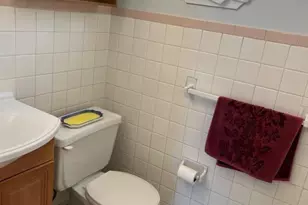 17B Garden Dr, Elmwood Park, NJ 07407 - Photo 19