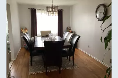 17B Garden Dr, Elmwood Park, NJ 07407 - Photo 5