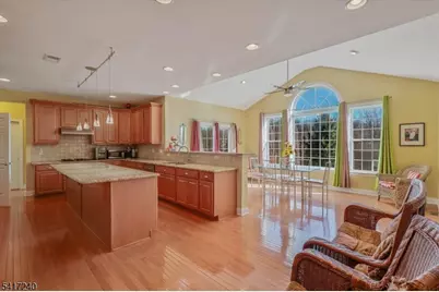 4 Elm Dr, Clinton Township, NJ 08809 - Photo 19