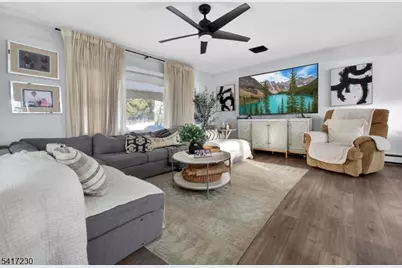 66 Lockwood Pl, Clifton, NJ 07012 - Photo 9