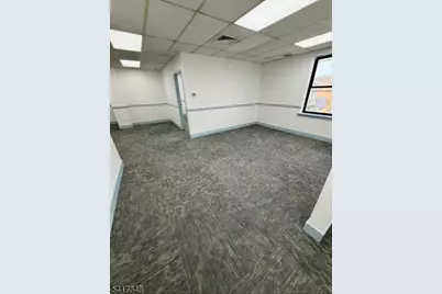 71 Valley St, South Orange, NJ 07079 - Photo 11