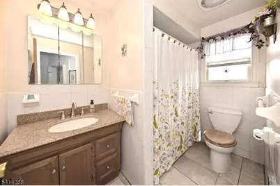 99 Christie St, Ridgefield, NJ 07660 - Photo 21