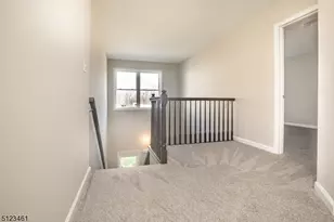 42 Arlene Ct, Parsippany, NJ 07950 - Photo 17