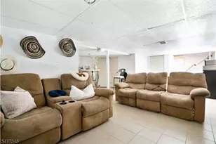 304 W 2nd Ave, Roselle, NJ 07203 - Photo 15