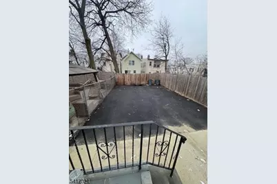 743 S 19th St, Newark, NJ 07103 - Photo 13