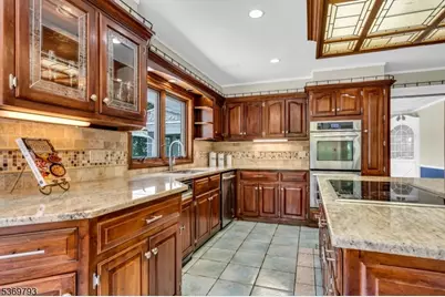 44 Hillcrest Rd, Bridgewater, NJ 08836 - Photo 17