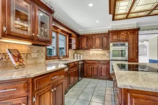 44 Hillcrest Rd, Bridgewater, NJ 08836 - Photo 17