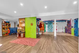 44 Hillcrest Rd, Bridgewater, NJ 08836 - Photo 33